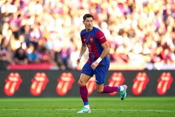 1698538248602083375.jpg 1761918492-612x612.jpg